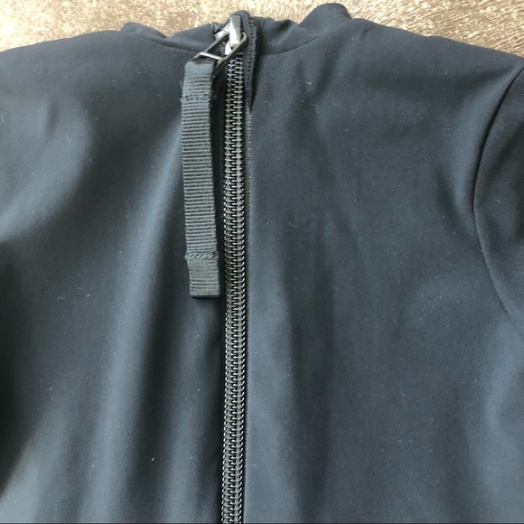 nununu Long Sleeve Rashguard Swimsuit - Picture 7 of 9